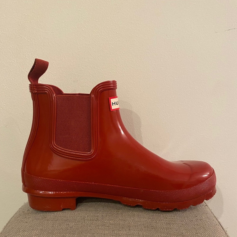 Exclusive Red Ankle Hunter Boots